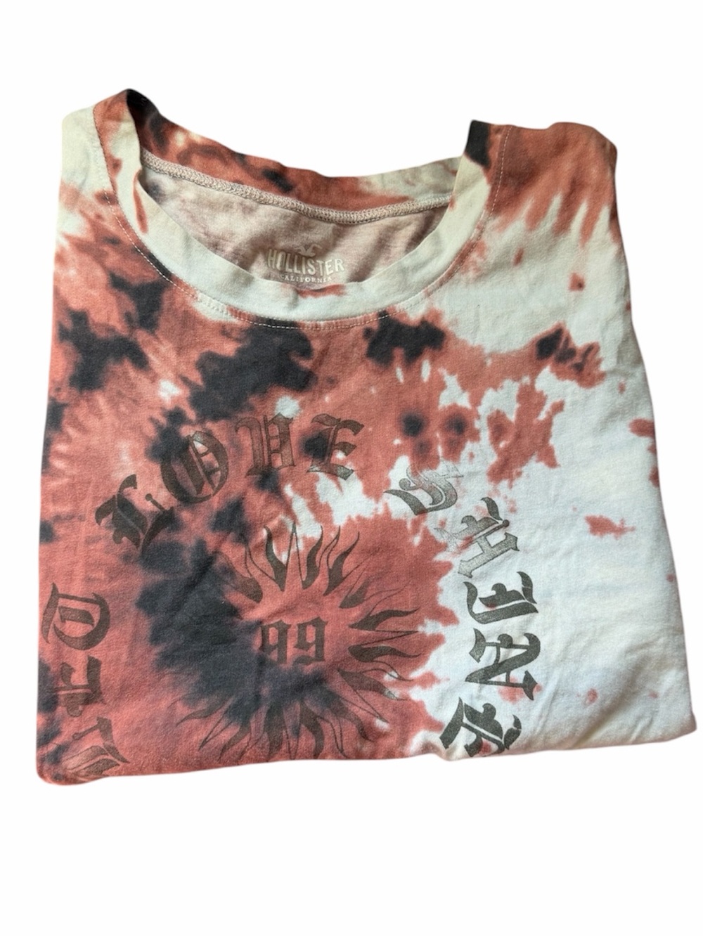 Hollister Let Love Shine Tie Dye Cropped Graphic T-Shirt